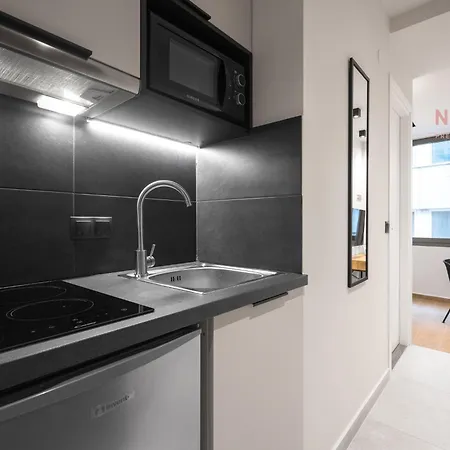 Vellow Door, Nilie Hospitality Mgmt Apartment