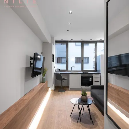 Vellow Door, Nilie Hospitality Mgmt Thessaloniki