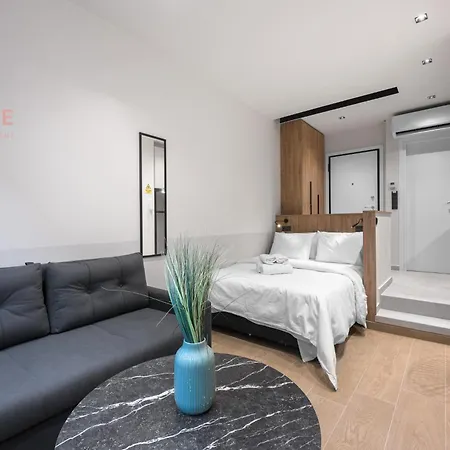 Vellow Door, Nilie Hospitality Mgmt Apartment